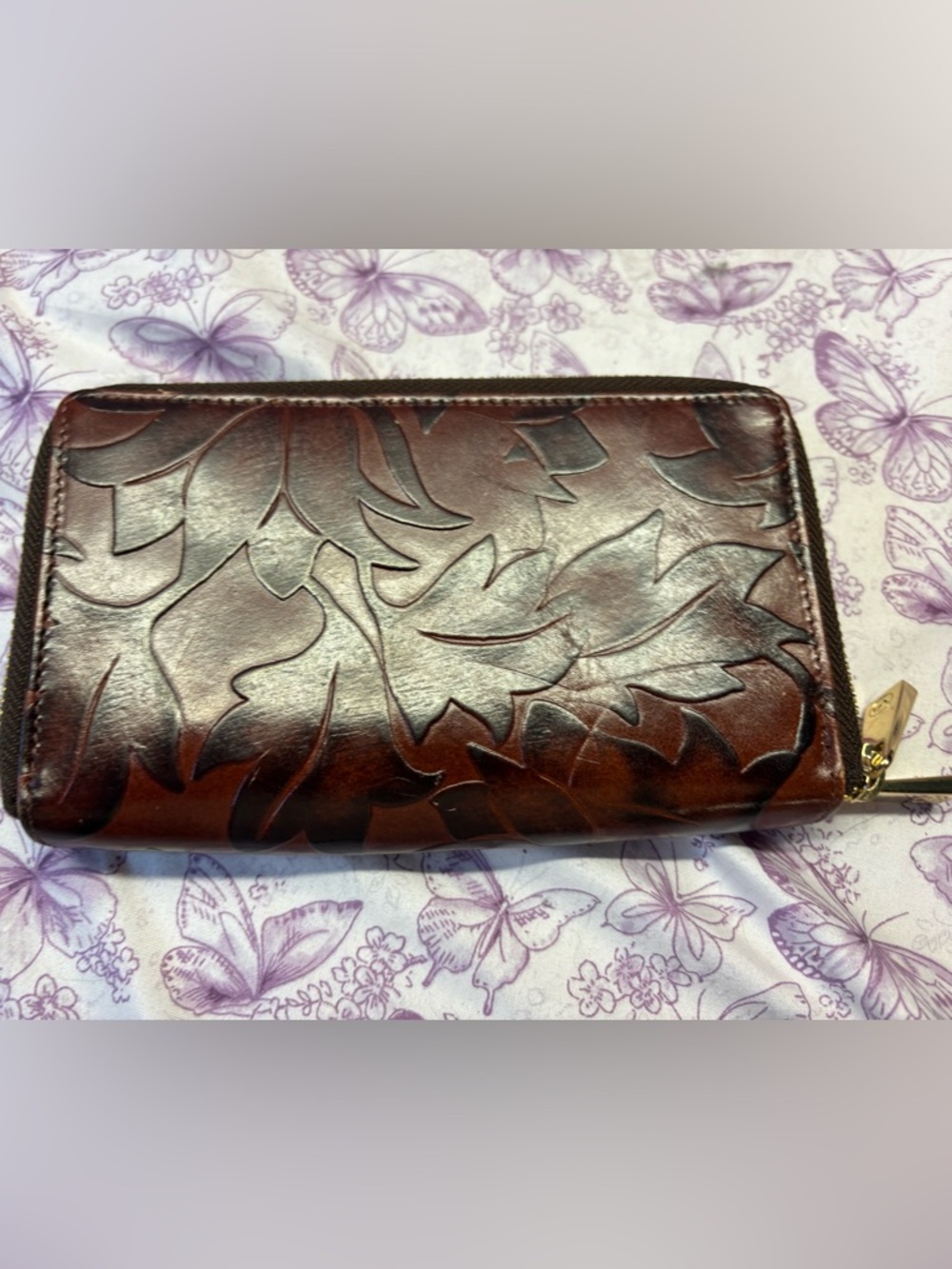 🌀Valentina Brown Embossed Leather Zip Wallet - Picture 3 of 6